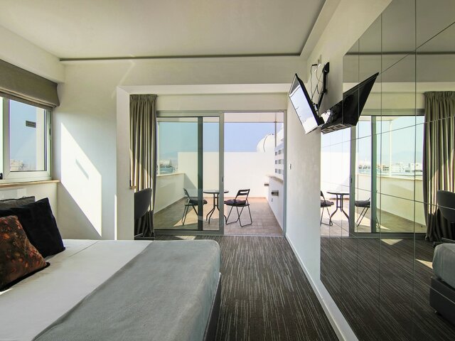 фото отеля Phaedrus Living Luxury Suite Nicosia 503 изображение №9