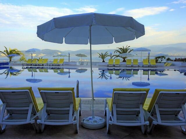 фотографии отеля Roseira Beach Resort изображение №7