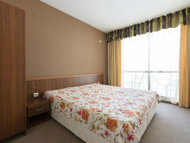 фото отеля One Bedroom Family Apartment With Balcony изображение №9
