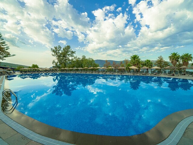 фото отеля Bodrum Holiday Resort & Spa (ex. Majesty Club Hotel Belizia) изображение №53