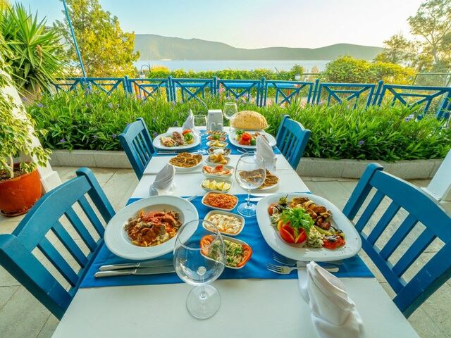 фото отеля Bodrum Holiday Resort & Spa (ex. Majesty Club Hotel Belizia) изображение №21