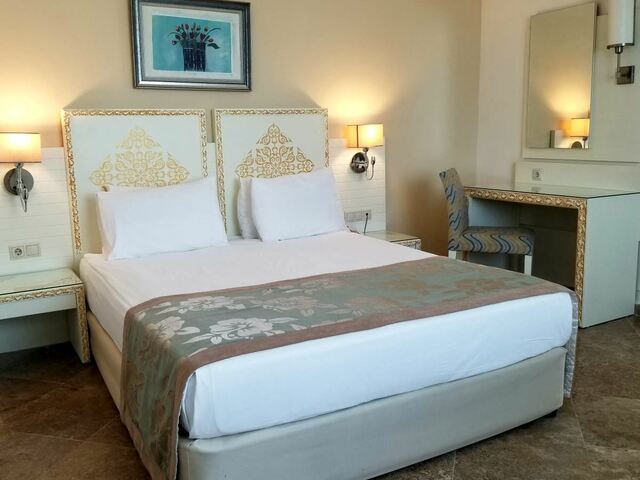 фото отеля Crystal Admiral Resort Suite & Spa (ex. Ardisia Deluxe Resort) изображение №53