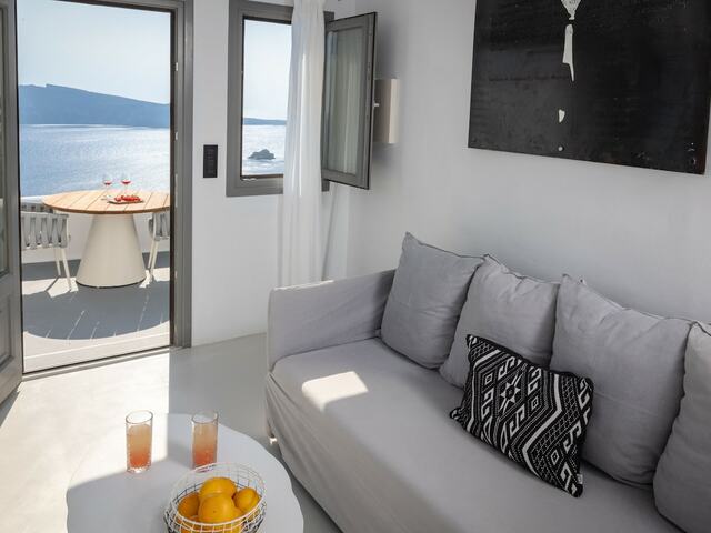 фото отеля Ikies Santorini  изображение №153