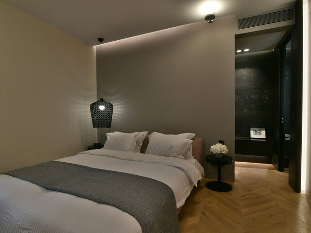 фото отеля Nikiou Suites Luxury Residence изображение №21