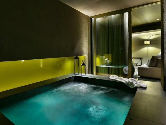фотографии отеля Nikiou Suites Luxury Residence изображение №11