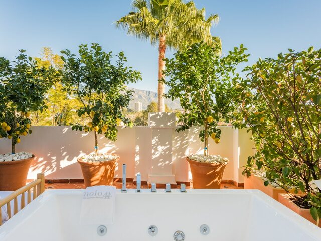 фото отеля Molo Luxury Suites Puerto Banus изображение №17