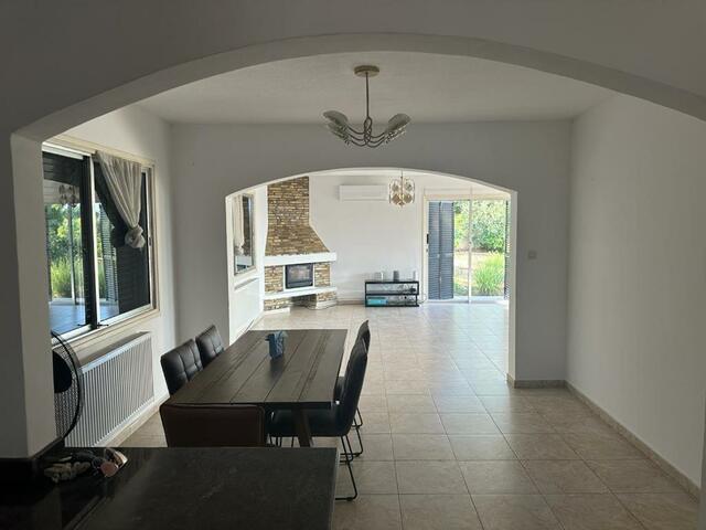 фото Impeccable 3-Bed Villa In Tala - Paphos изображение №30
