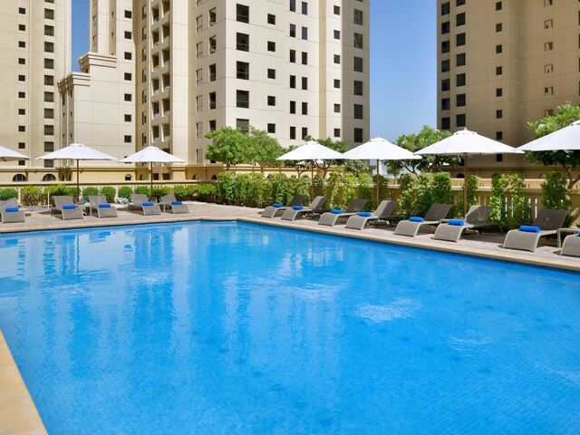 фото отеля Delta Hotels By Marriot, Jumeirah Beach (ex. Ramada Plaza Jumeirah Beach) изображение №1