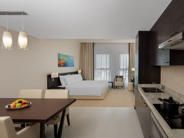 фото отеля Hyatt Place Dubai Jumeirah Residences изображение №9