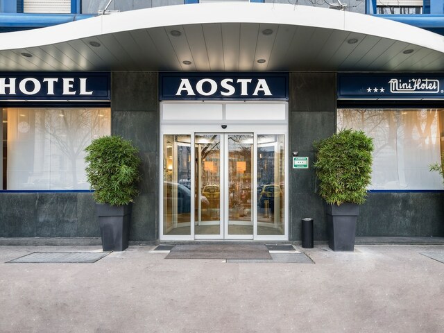 фото отеля B&B Hotel Milano Aosta изображение №1