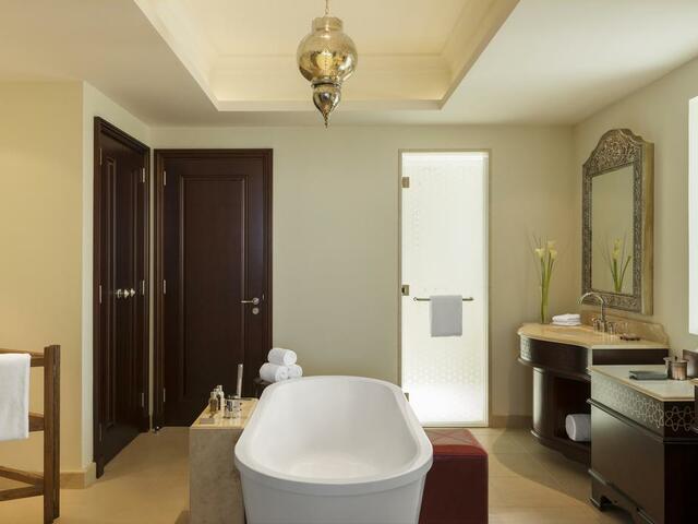 фото отеля Ajman Saray, A Luxury Collection Resort изображение №5