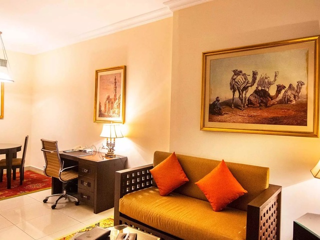 фотографии отеля Mercure Dubai Barsha Heights Hotel Suites & Apartments (ех. Yassat Gloria Hotel Apartments) изображение №23