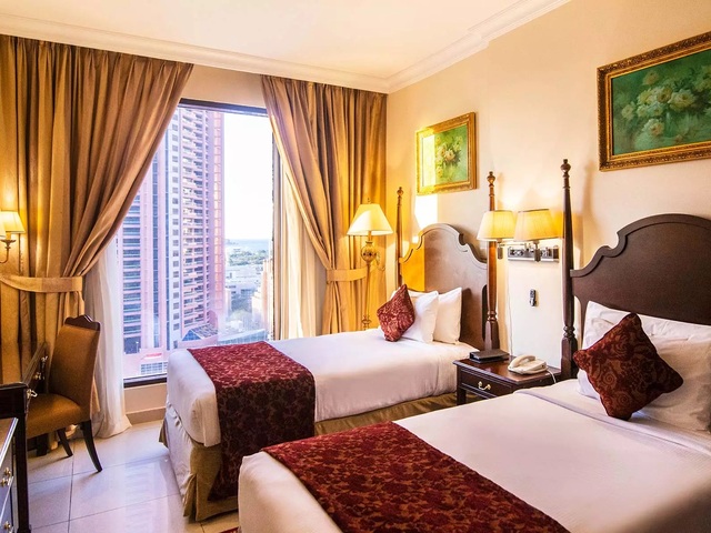 фото Mercure Dubai Barsha Heights Hotel Suites & Apartments (ех. Yassat Gloria Hotel Apartments) изображение №18