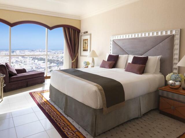 фотографии отеля Fairmont Dubai изображение №35