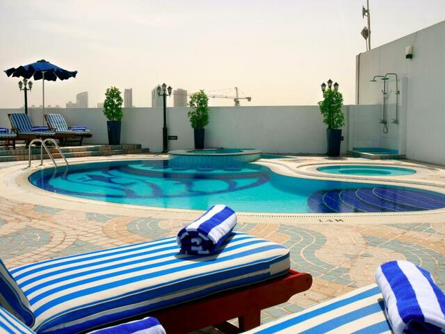 фото отеля Howard Johnson Bur Dubai (ex. Highland Hotel; Arif Castle) изображение №29