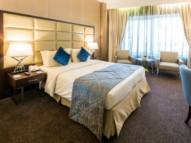 фотографии отеля Howard Johnson Bur Dubai (ex. Highland Hotel; Arif Castle) изображение №3