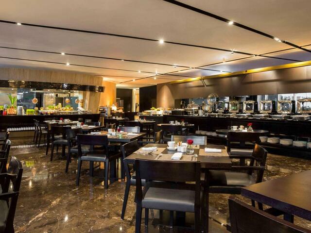 фото The Canvas Hotel Dubai MGallery (ex. Melia Dubai) изображение №10