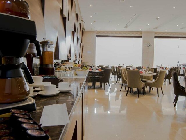 фото отеля Signature Hotel - Al Barsha изображение №25