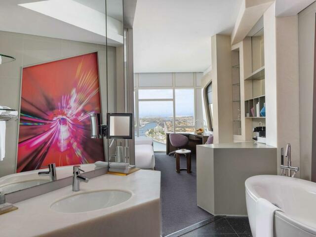 фото V Hotel Dubai, Curio Collection by Hilton (ex. W Dubai Al Habtoor City; Metropolitan Hotel) изображение №6