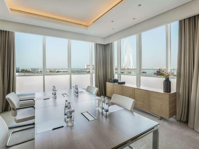 фото отеля Doubletree By Hilton Dubai Jumeirah Beach изображение №13