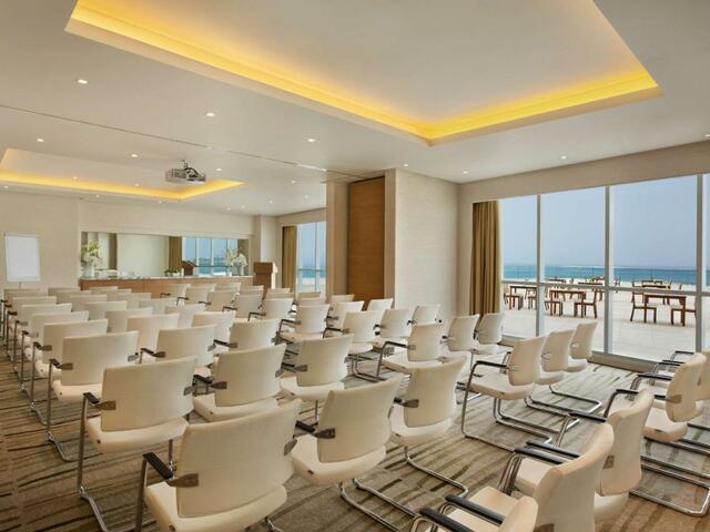 фото Doubletree By Hilton Dubai Jumeirah Beach изображение №10