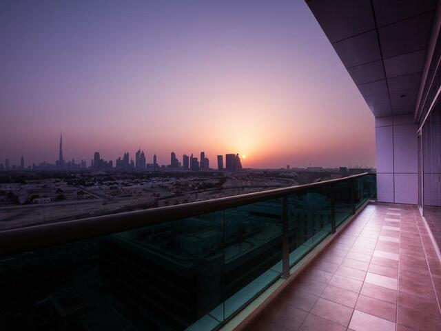 фото отеля Movenpick Hotel & Apartments Bur Dubai изображение №17