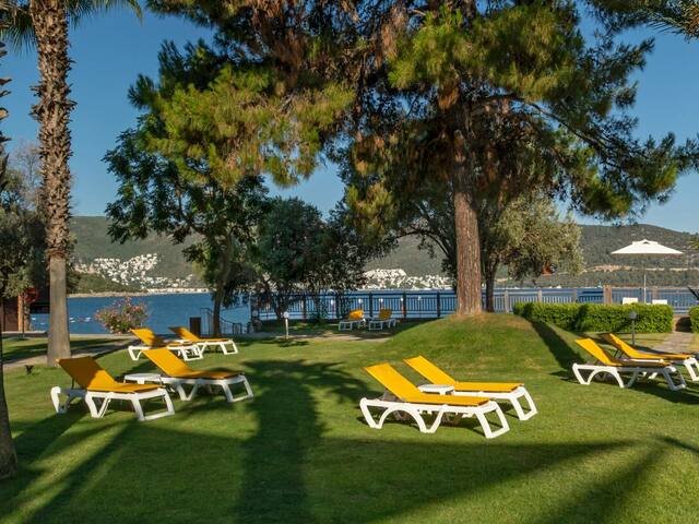 фотографии DoubleTree by Hilton Bodrum Isil Club Resort (ex. Coralia Club Milta)  изображение №16