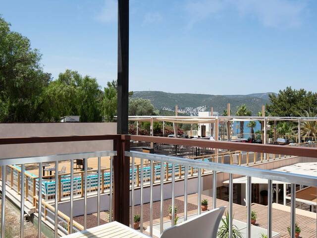 фото DoubleTree by Hilton Bodrum Isil Club Resort (ex. Coralia Club Milta)  изображение №14