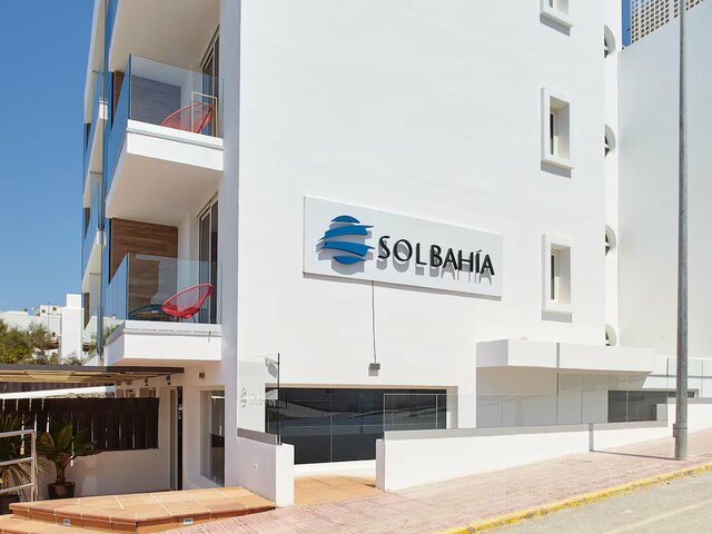 фото отеля Sol Bahia Ibiza Suites изображение №5