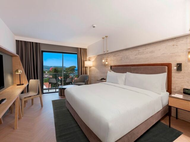 фото DoubleTree By Hilton Antalya-Kemer (ex. Sauce Hotel Kemer; The Maxim Resort) изображение №82