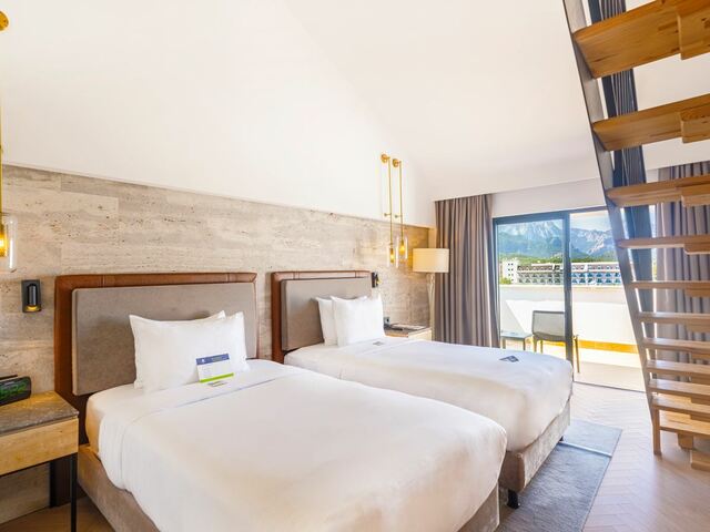 фото DoubleTree By Hilton Antalya-Kemer (ex. Sauce Hotel Kemer; The Maxim Resort) изображение №58