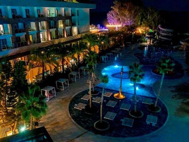 фото отеля DoubleTree By Hilton Antalya-Kemer (ex. Sauce Hotel Kemer; The Maxim Resort) изображение №25