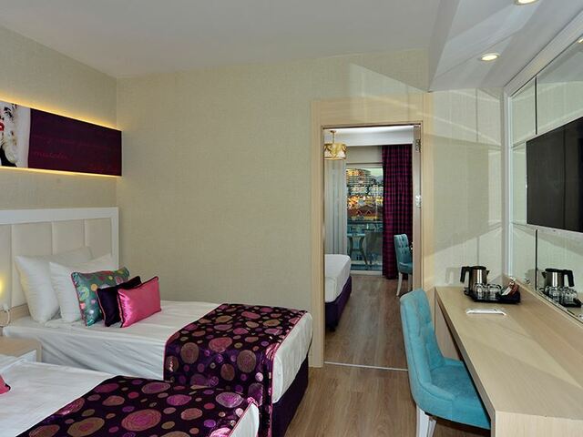 фото отеля Azura Deluxe Resort & Spa изображение №45