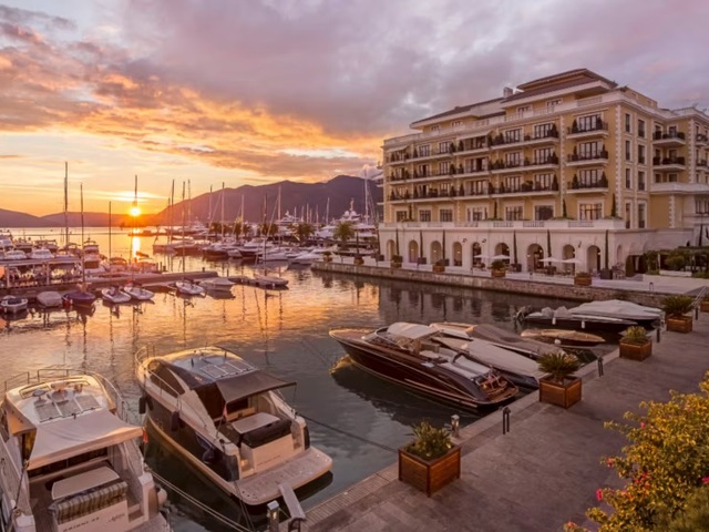 фотографии отеля Regent Porto Montenegro изображение №19
