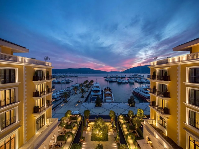 фото отеля Regent Porto Montenegro изображение №9