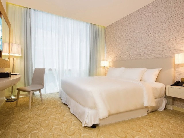 фото Diamond Bay Hotel (ex. Hoan Cau Luxury Residence) изображение №6