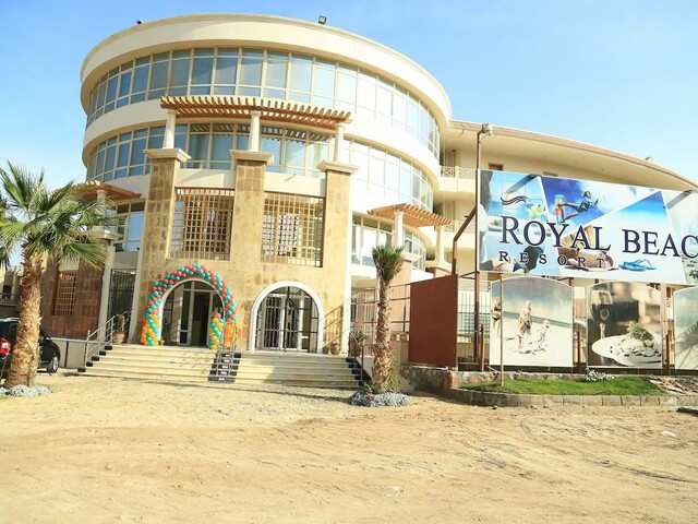 фото Royal Beach Resort Serviced Apartments изображение №2
