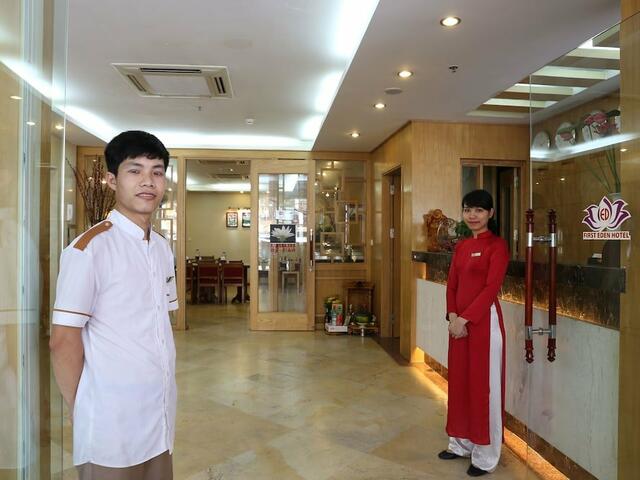 фотографии отеля First Eden Hotel - Hang Bun изображение №7