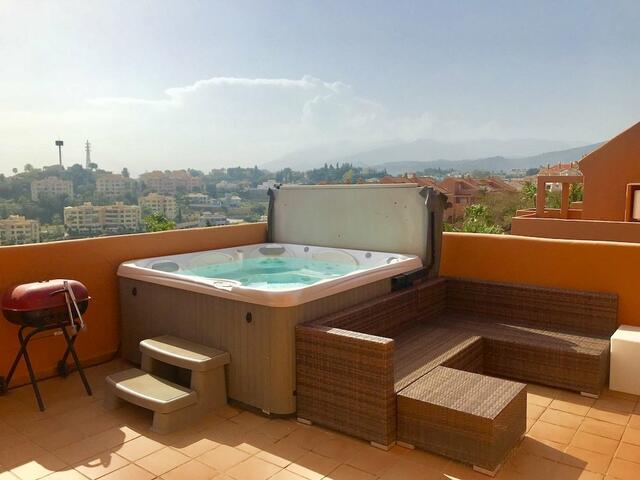 фото The Penthouse Club Marbella With hot tub изображение №6
