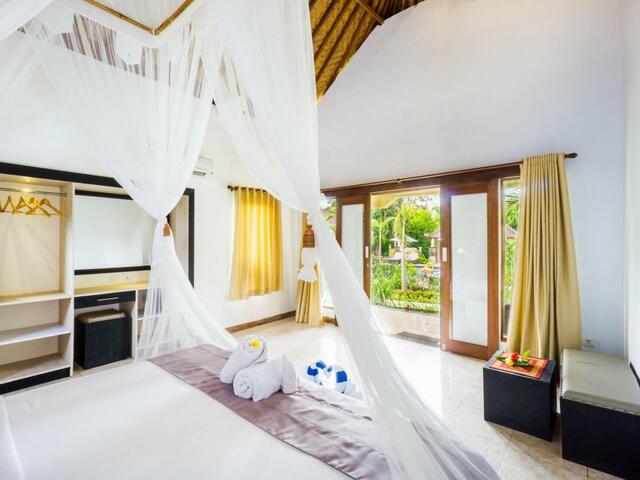 фото отеля Song Bintang Villas изображение №1