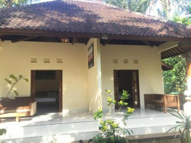 фото отеля Taman Village Guest House изображение №1
