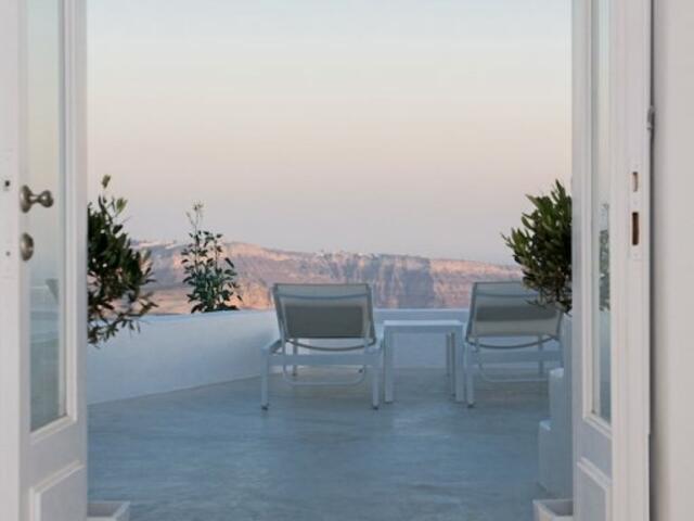 фото White Sky Caldera Villa by Blue Escape изображение №2