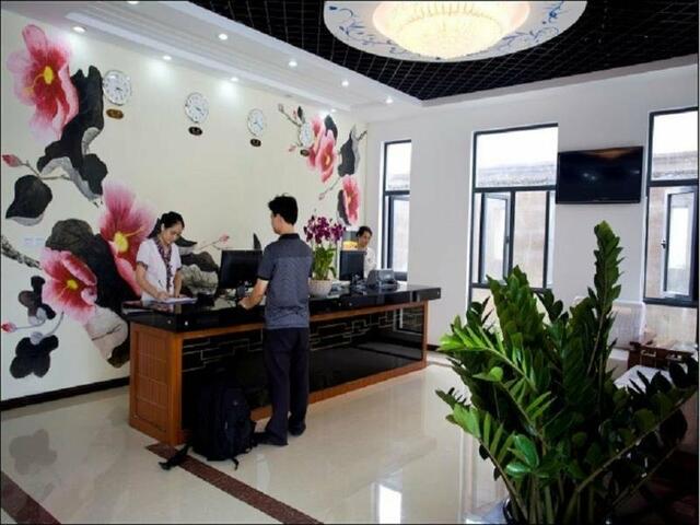 фото Huating Business Hotel изображение №14