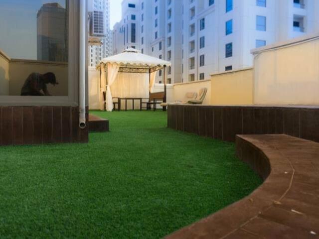 фото Dubai Beach Host Terrace Apartments изображение №6
