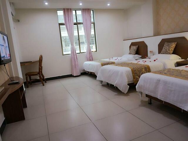 фото отеля Sanya Jinfushan Inn Sanya Dadonghai Branch изображение №13