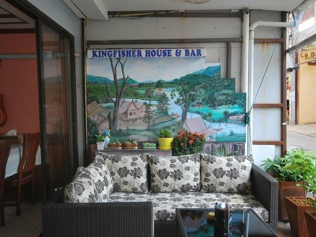 фото отеля Kingfisher House & Bar изображение №13