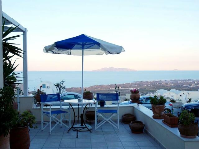 фото отеля Reverie Santorini Hotel изображение №17