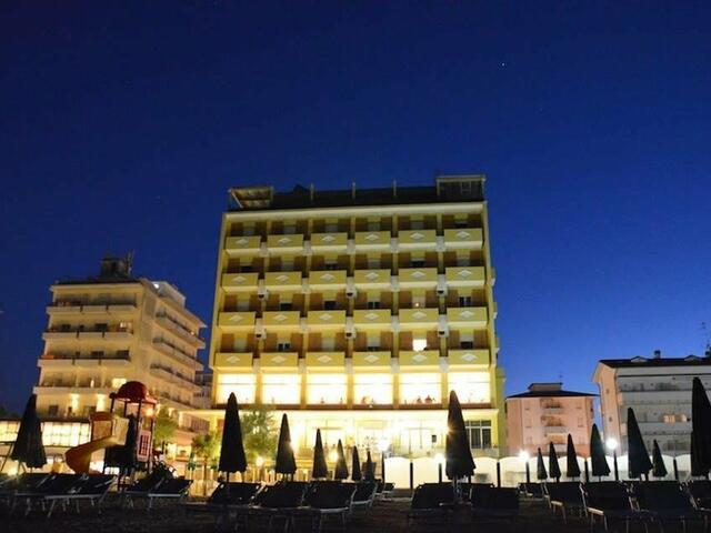фото отеля Hotel Apollonia изображение №1