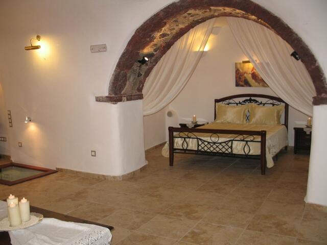 фотографии отеля Santorini Mansion at Imerovigli изображение №35