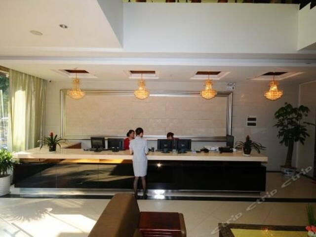 фотографии Jingruilong Business Hotel изображение №8